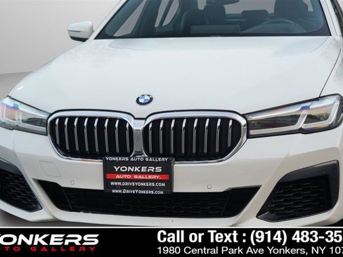 Used 2022 BMW 540i xDrive w/ M Sport Package image 45