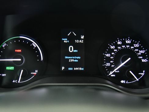 Used 2023 Toyota Sienna LE image 28