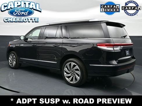 Used 2022 Lincoln Navigator L Reserve RWD image 5