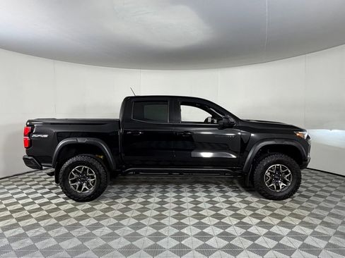 Used 2023 Chevrolet Colorado ZR2 w/ ZR2 Convenience Package III image 5