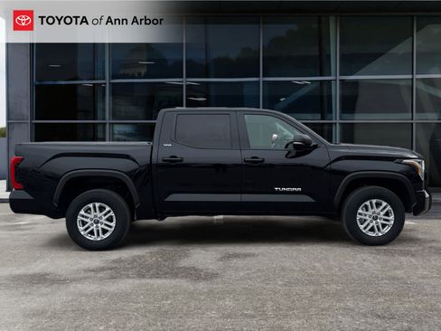 Used 2024 Toyota Tundra SR5 w/ SR5 Convenience Package image 4