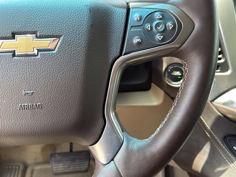 Used 2015 Chevrolet Tahoe LT RWD image 13