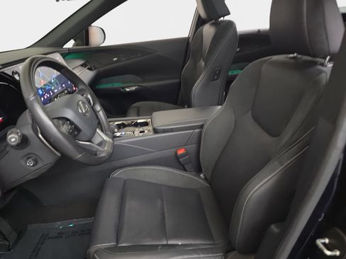 Certified 2025 Lexus RX 450h AWD w/ Convenience Package image 15