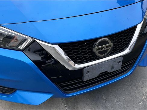 Used 2020 Nissan Versa SV image 28