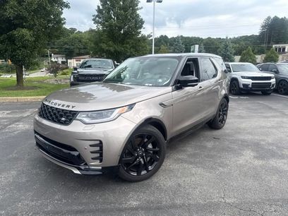 Used 2025 Land Rover Discovery Dynamic SE