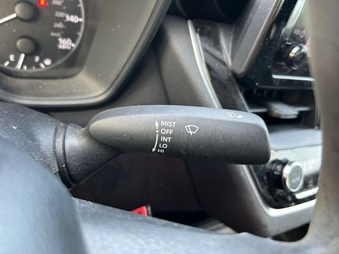 Used 2023 Toyota Corolla LE FWD image 20