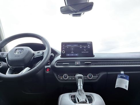Certified 2026 Honda HR-V EX-L image 30