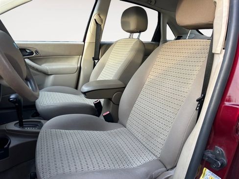 Used 2006 Ford Focus S image 4