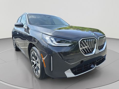 New 2026 BMW X3 xDrive30i w/ Premium Package AWD/4WD image 3