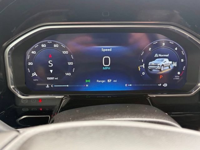 Certified 2026 Chevrolet Silverado 1500 LTZ w/ Technology Package AWD/4WD image 39