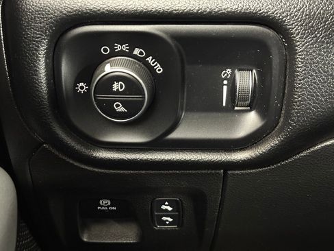 Used 2022 RAM 1500 Big Horn image 39