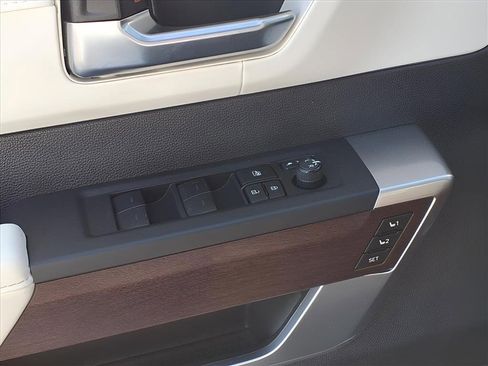 Used 2024 Toyota Sequoia Capstone image 19