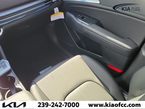 New 2027 Kia Sportage EX FWD image 19
