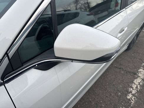 Certified 2022 Subaru Legacy Limited image 17