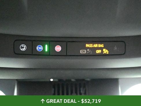 Used 2024 GMC Yukon XL SLT AWD/4WD image 45