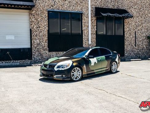 Used 2015 Chevrolet SS RWD image 19