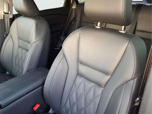New 2026 Nissan Rogue Platinum AWD/4WD image 12