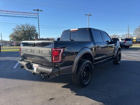Used 2019 Ford F150 Raptor w/ Equipment Group 802A Luxury image 6