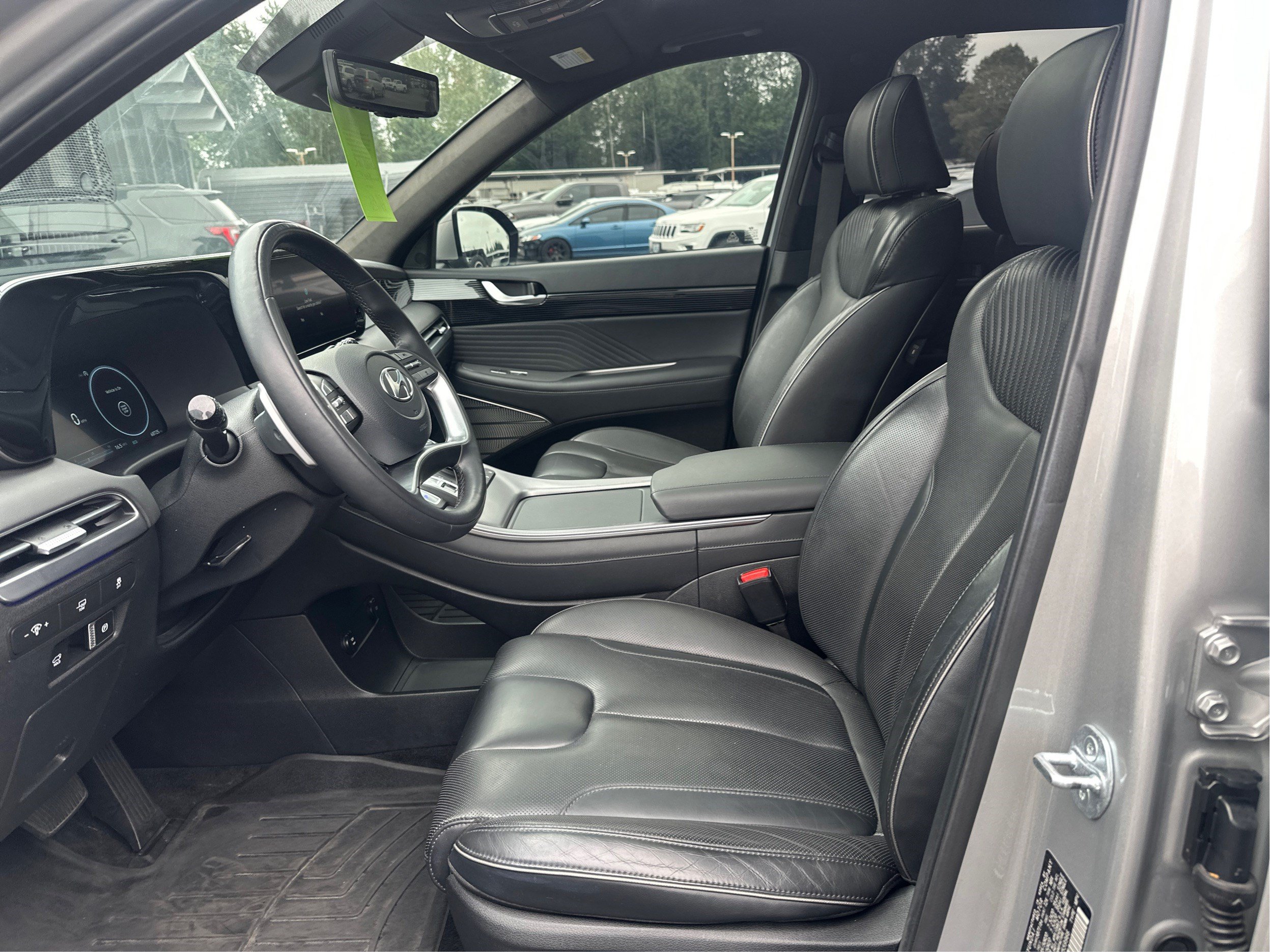 Used 2023 Hyundai Palisade Calligraphy AWD/4WD image 9