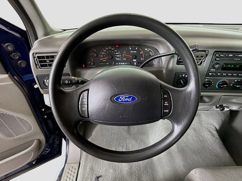 Used 2002 Ford F250 XLT AWD/4WD image 11