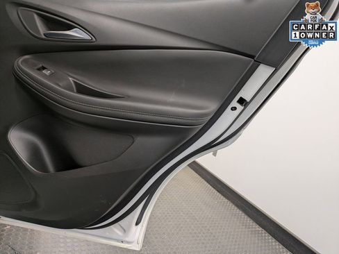 Used 2022 Buick Encore GX Preferred w/ Sport Touring Package FWD image 26