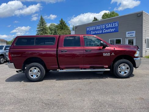 Used 2018 RAM 2500 Tradesman w/ Chrome Appearance Group AWD/4WD image 5