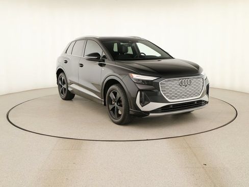 Certified 2024 Audi Q4 e-tron Premium Plus AWD/4WD image 10