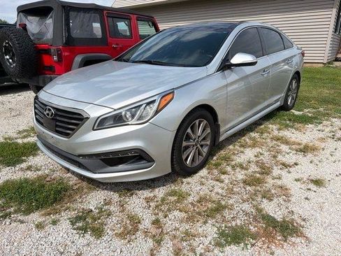 Used 2016 Hyundai Sonata Limited w/ Option Group 05 FWD image 1