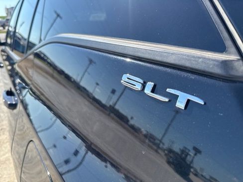 Used 2024 GMC Terrain SLT image 9