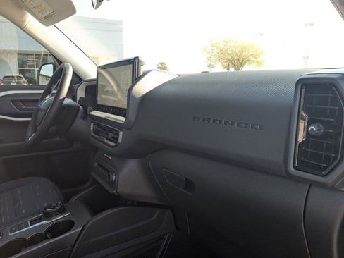 Used 2025 Ford Bronco Sport Heritage w/ Convenience Package AWD/4WD image 40