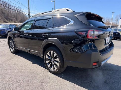 Certified 2025 Subaru Outback Touring XT image 4