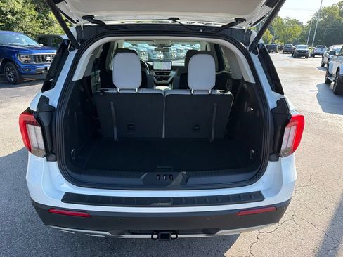 New 2026 Ford Explorer Active w/ Active Comfort Package RWD image 10