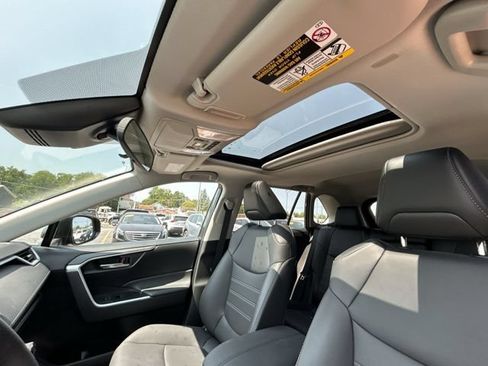 Used 2025 Toyota RAV4 XLE Premium w/ Weather Package AWD/4WD image 35