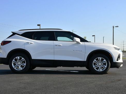 Used 2022 Chevrolet Blazer LT FWD image 8