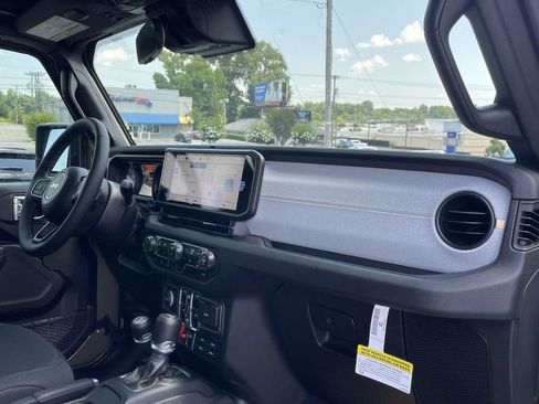 New 2025 Jeep Wrangler Unlimited Sport AWD/4WD image 14