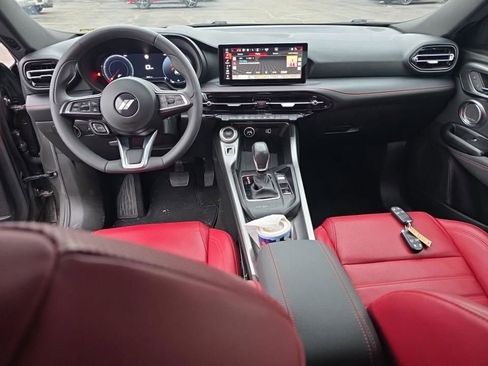 Used 2024 Dodge Hornet GT Plus w/ GT Blacktop Package image 5