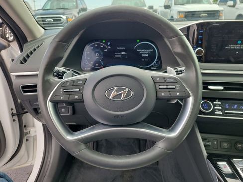 Used 2022 Hyundai Sonata Limited FWD image 23