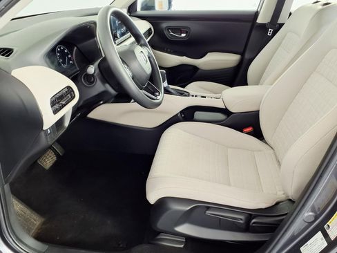 Used 2023 Honda HR-V LX image 14