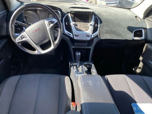 Used 2017 GMC Terrain SLE w/ Technology Package FWD image 8