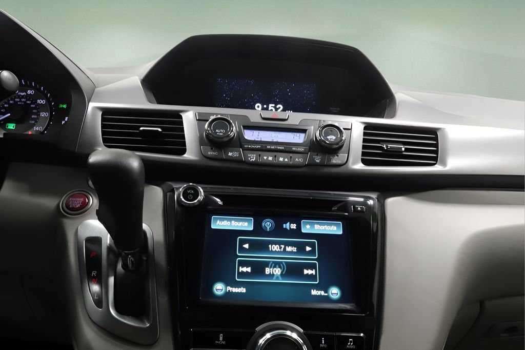 Used 2016 Honda Odyssey EX-L image 20