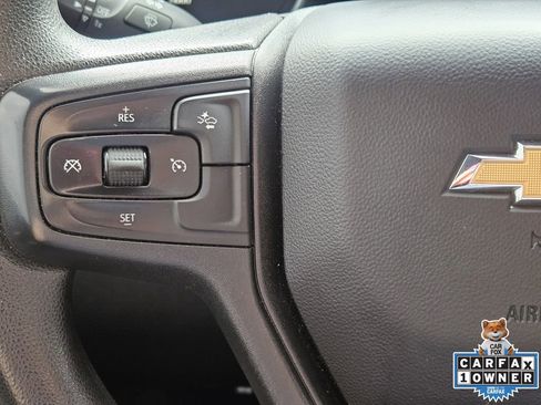 Used 2024 Chevrolet Silverado 2500 Custom w/ Custom Value Package image 33