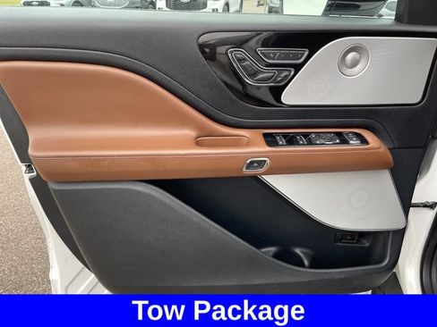 Used 2020 Lincoln Aviator Reserve w/ Equipment Group 202A AWD/4WD image 10