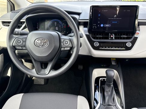 Certified 2026 Toyota Corolla LE w/ LE Premium Package AWD/4WD image 19