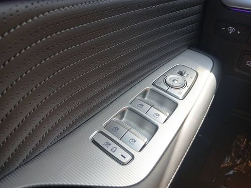 Used 2025 Hyundai Palisade Calligraphy FWD image 20
