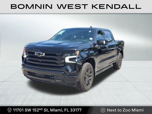 Certified 2025 Chevrolet Silverado 1500 High Country w/ Midnight Edition image 3