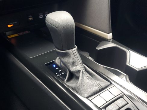 Certified 2025 Toyota Camry LE w/ Convenience Package FWD image 29