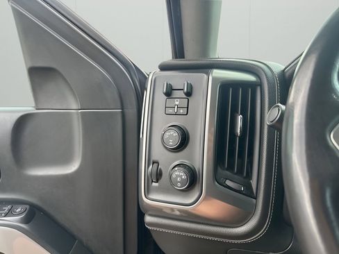 Used 2017 Chevrolet Silverado 1500 LTZ Z71 w/ LTZ Plus Package image 29