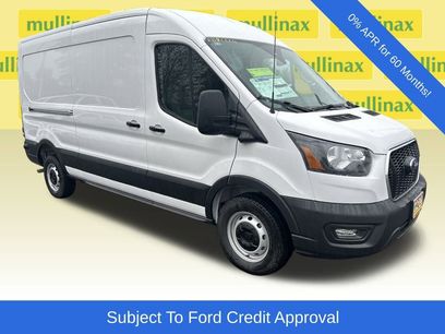 New 2025 Ford Transit 250 148 Medium Roof w/ Load Area Protection Package