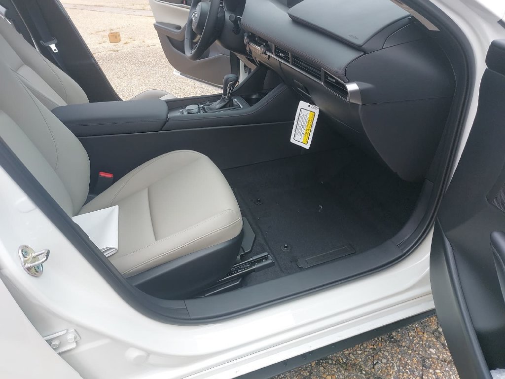 New 2026 MAZDA MAZDA3 2.5 S Sedan w/ Preferred Pkg FWD image 10