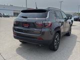 Used 2022 Jeep Compass Limited image 5